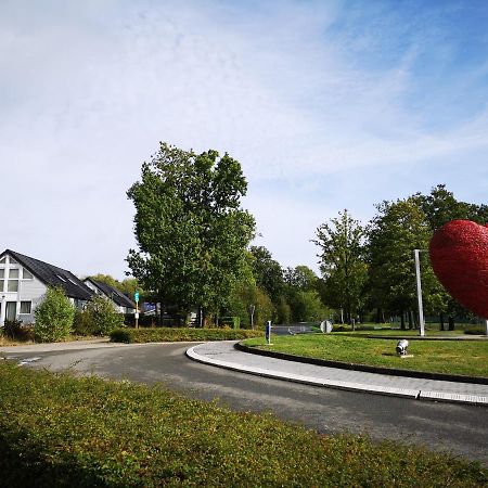 Bungalow Du Lac Froid-Chapelle Exteriör bild