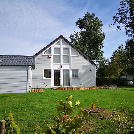 Bungalow Du Lac Froid-Chapelle Exteriör bild